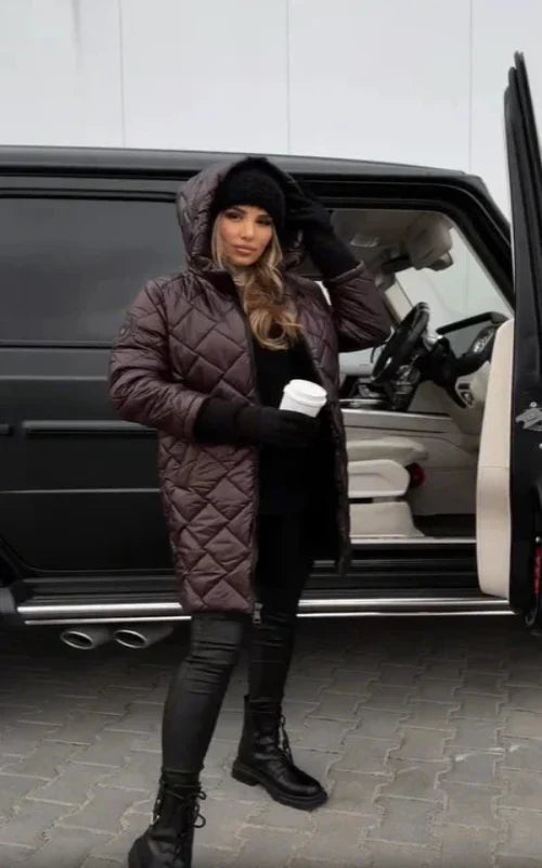 Bogna | Kapucnis steppelt pehelykabát